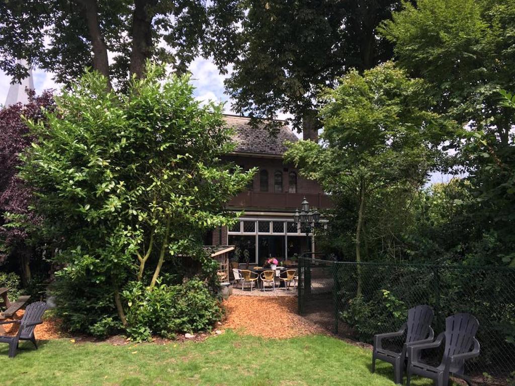 Gasthuis Pension Via Quidam Vaassen Exterior photo